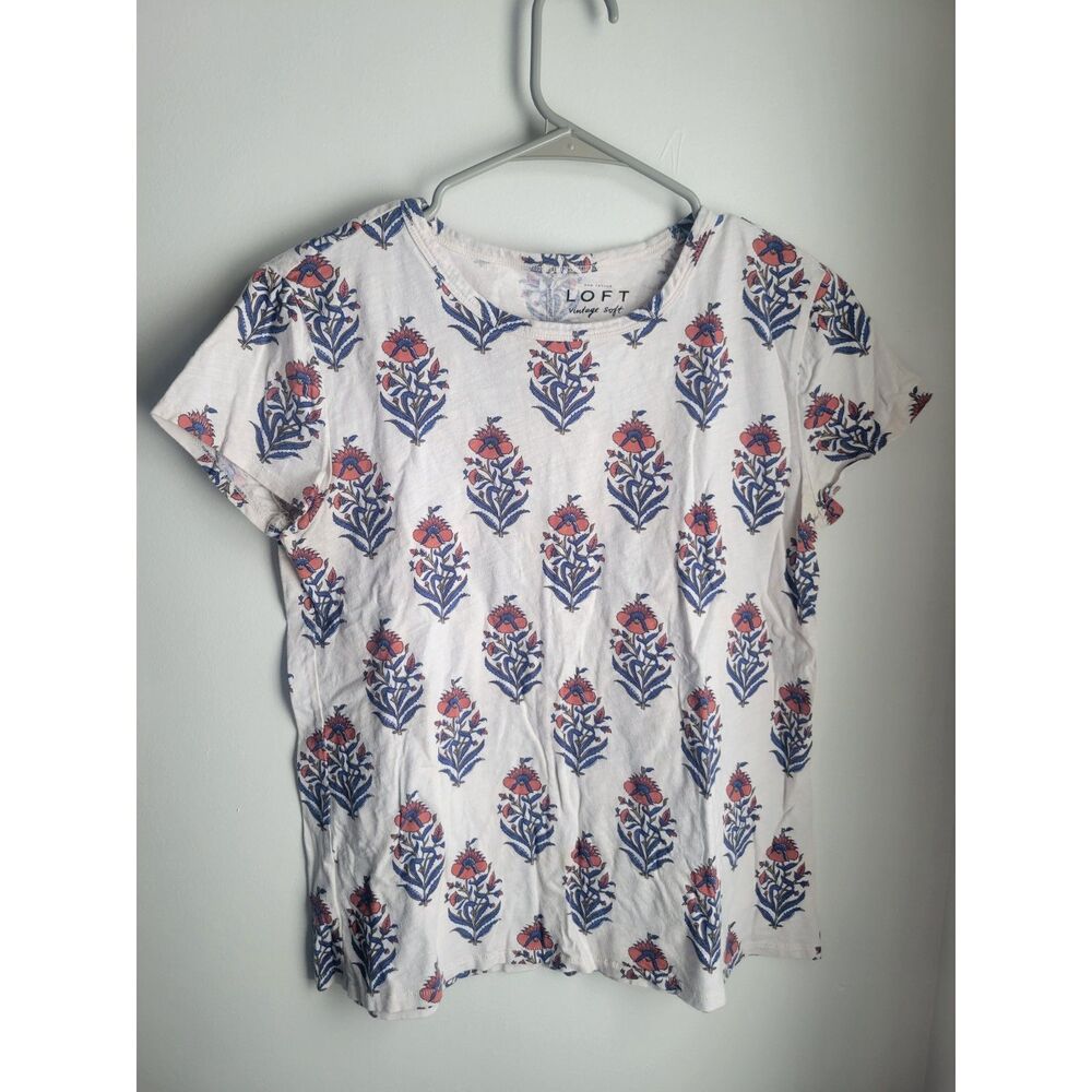 LOFT Red and Blue Short Sleeve Small S Tee Vibrant Comfort Vintage Soft